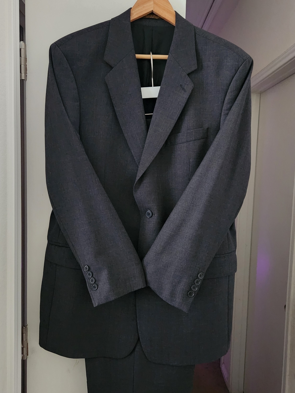Vintage Brandini Men's Gray Suit Shark Skin  Blazer 44R Pleated W35" L31.5"